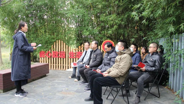 cd73c870fc68bc6dba526ad7a1ba7ea2